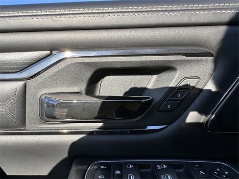Used 2022 RAM 1500 Limited image 31
