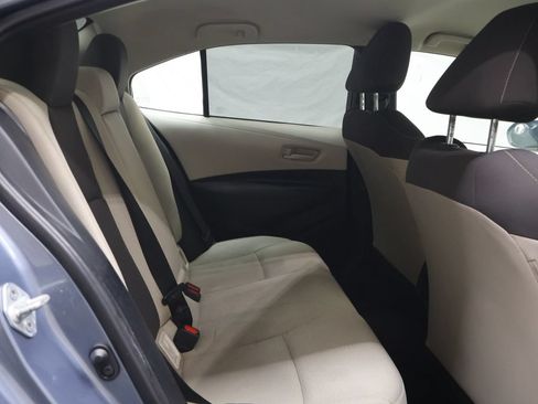 Used 2022 Toyota Corolla LE FWD image 12