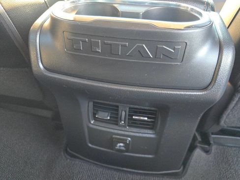 Used 2018 Nissan Titan SL w/ Texas Titan Edition AWD/4WD image 42