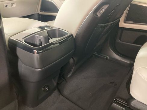 Used 2023 Kia Telluride S AWD/4WD image 14