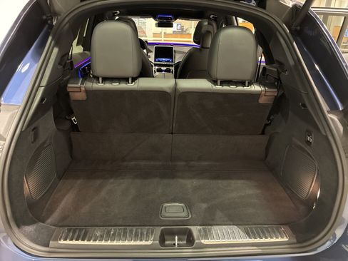 Used 2023 Mercedes-Benz EQS 450+ 4MATIC SUV image 28