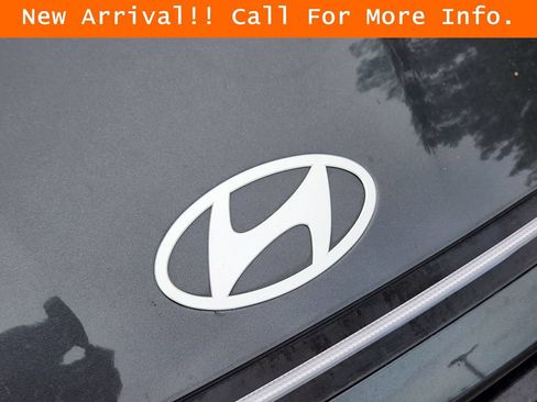 Used 2025 Hyundai Sonata SEL FWD image 10