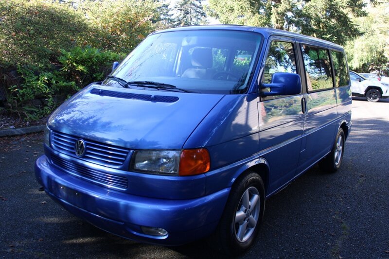 Used 2002 Volkswagen Eurovan MV FWD image 1