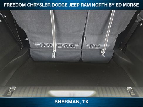 New 2026 Chrysler Pacifica Select w/ S Appearance Package image 23