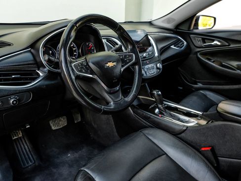 Used 2020 Chevrolet Malibu Premier image 21