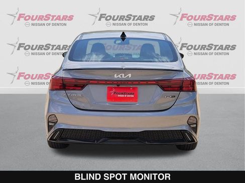 Used 2023 Kia Forte GT-Line w/ GT-Line Premium Package FWD image 5