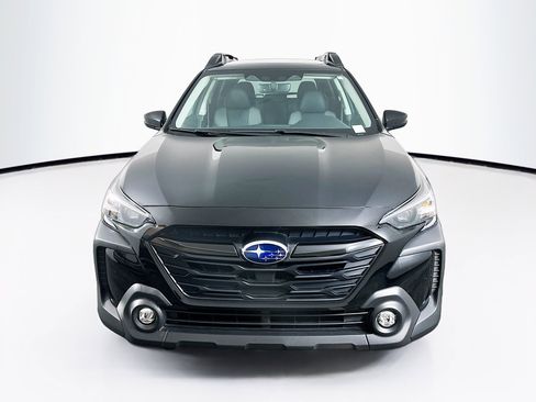 Used 2023 Subaru Outback Onyx Edition image 2