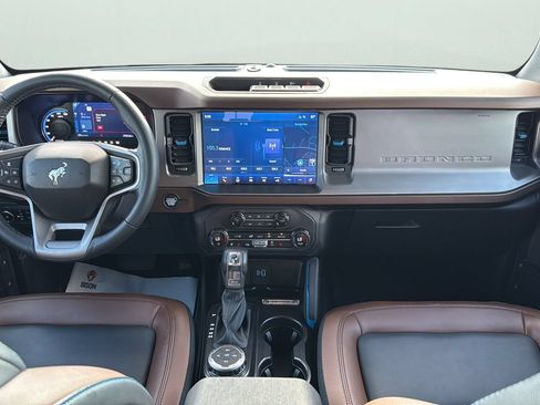 Used 2023 Ford Bronco Outer Banks AWD/4WD image 21