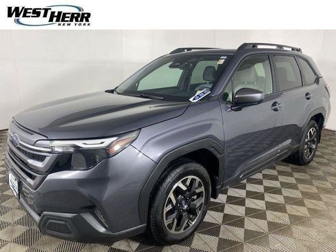 Used 2025 Subaru Forester Premium AWD/4WD image 50