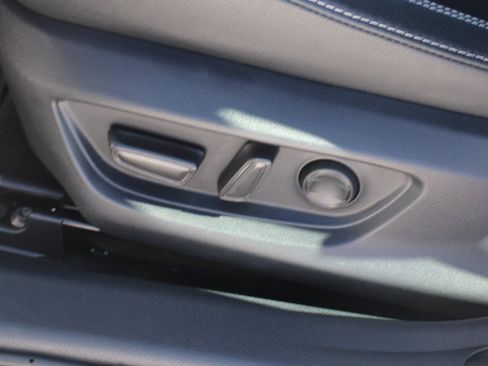 Certified 2025 Toyota Camry SE AWD/4WD image 12