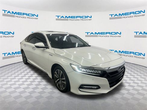 Used 2019 Honda Accord Touring image 7