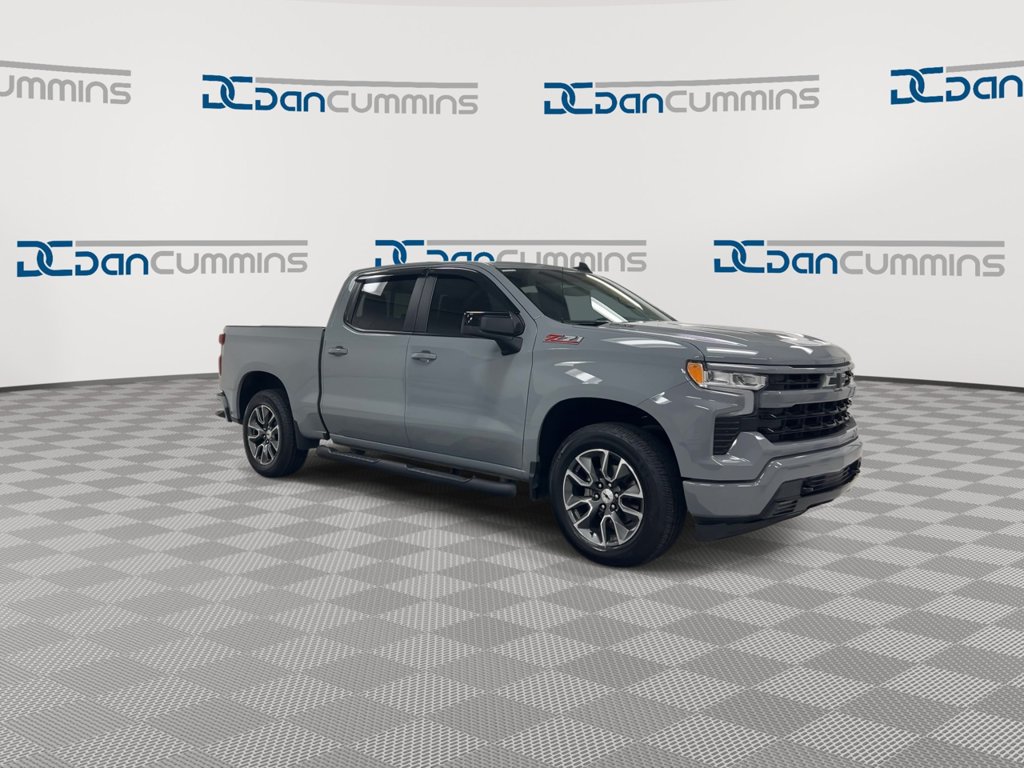 Used 2025 Chevrolet Silverado 1500 RST w/ Convenience Package II AWD/4WD image 2