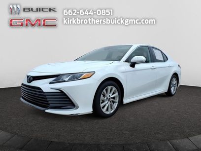 Used 2024 Toyota Camry LE w/ Convenience Package