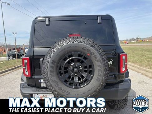 New 2026 Ford Bronco Badlands image 5