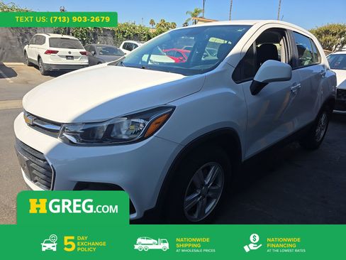Used 2019 Chevrolet Trax LS FWD image 1