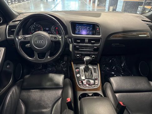 Used 2016 Audi Q5 2.0T Premium Plus w/ Technology Package AWD/4WD image 10