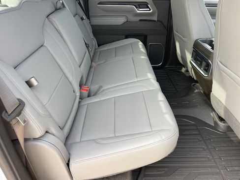 New 2026 GMC Sierra 2500 SLT AWD/4WD image 27