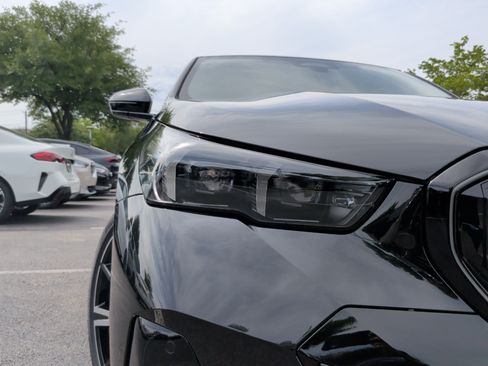 New 2027 BMW 530i w/ M Sport Package RWD image 3