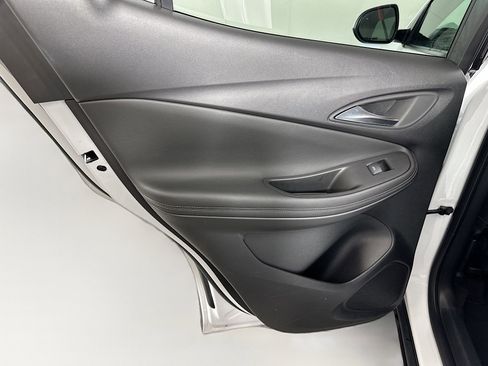 Used 2025 Buick Encore GX Preferred image 25