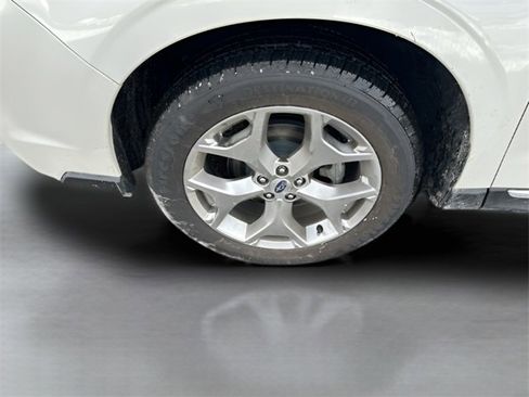 Used 2018 Subaru Forester 2.5i Touring w/ Popular Package #2 image 9