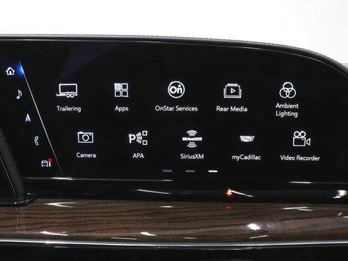 Used 2024 Cadillac Escalade Premium Luxury Platinum image 38