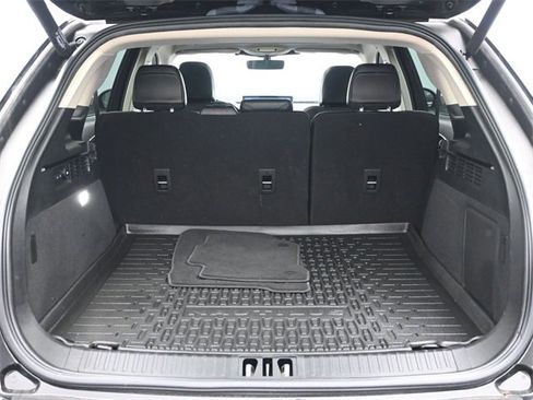 Used 2022 Lincoln Nautilus Reserve w/ Equipment Group 201A image 18