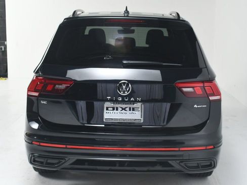 Used 2022 Volkswagen Tiguan SE R-Line image 11