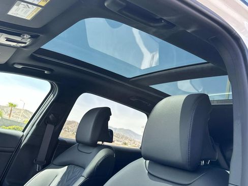 New 2025 Kia Sportage X-Line Prestige image 18