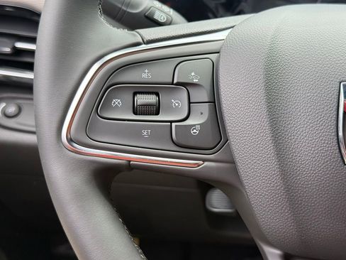 New 2026 Buick Envista Avenir FWD image 25