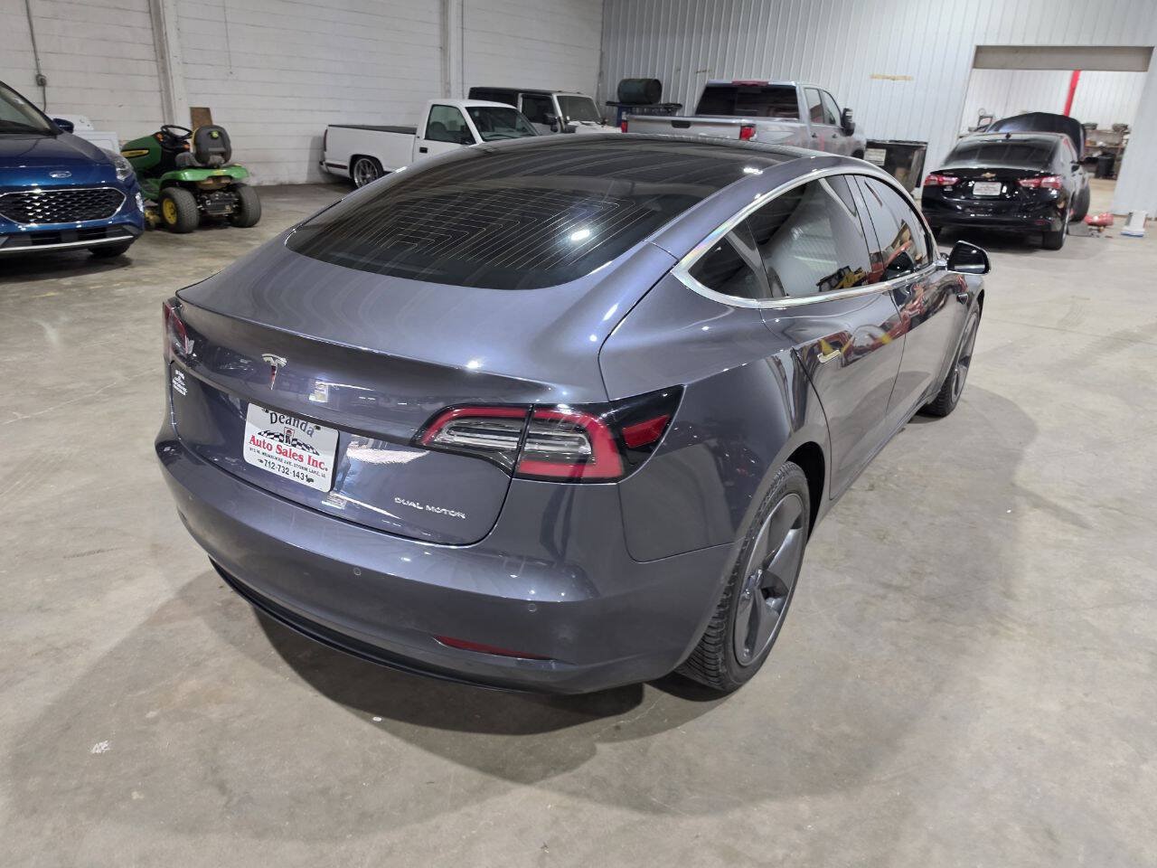 Used 2018 Tesla Model 3 Long Range AWD/4WD image 10