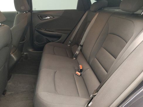 Used 2023 Chevrolet Malibu LS FWD image 18