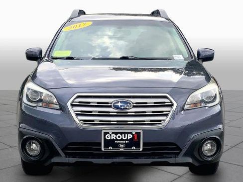 Used 2017 Subaru Outback 2.5i Premium AWD/4WD image 4