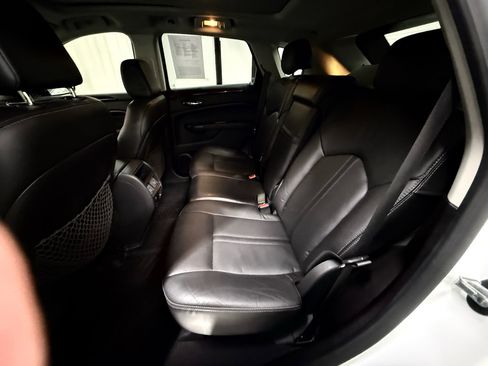 Used 2016 Cadillac SRX Luxury w/ Driver Awareness Package FWD image 19