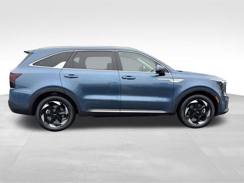 New 2026 Kia Sorento EX image 9