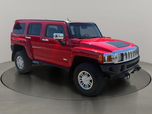 Used 2007 HUMMER H3 w/ Chrome Appearance Package AWD/4WD image 7