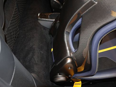 Certified 2022 Ferrari F8 Tributo image 31