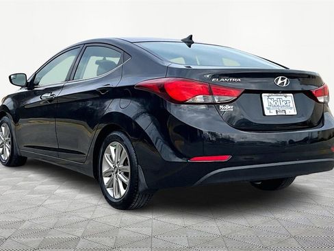 Used 2015 Hyundai Elantra SE w/ Option Group 03 image 13