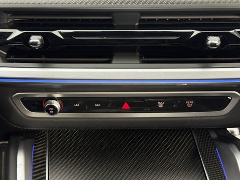 Used 2024 BMW XM image 34