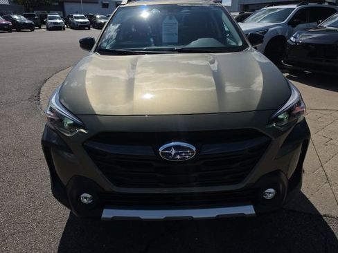 Certified 2023 Subaru Outback Limited AWD/4WD image 4
