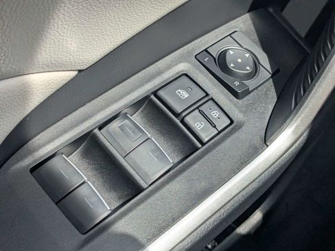 Used 2025 Toyota RAV4 XLE w/ Convenience Package FWD image 30