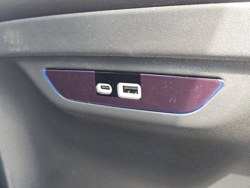 New 2026 Chrysler Pacifica Select FWD image 12