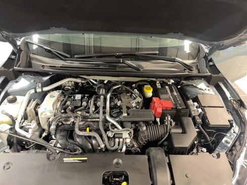 Used 2024 Nissan Sentra SR w/ SR Premium Package image 24