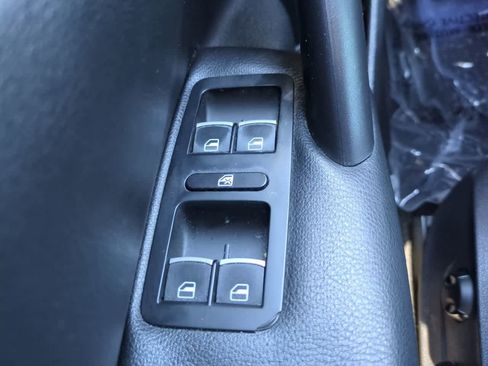 Used 2013 Volkswagen Passat 2.5 SE image 20