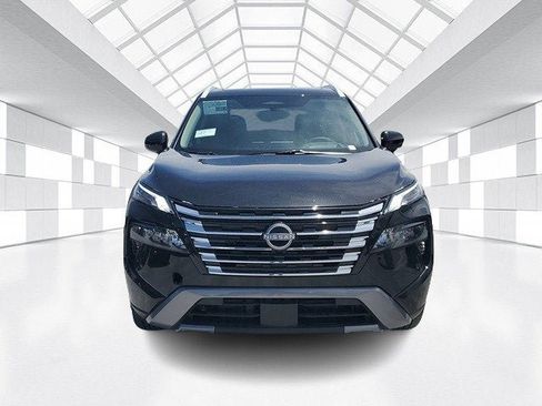 New 2025 Nissan Rogue SL w/ Tech Package image 2