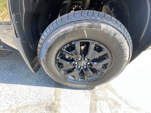 Certified 2026 Nissan Frontier SV w/ SV Convenience Package AWD/4WD image 30