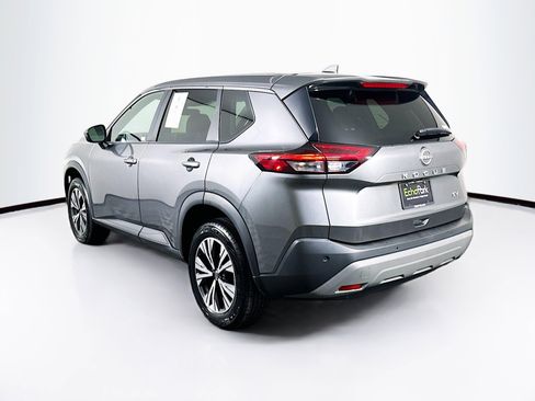 Used 2023 Nissan Rogue SV image 5
