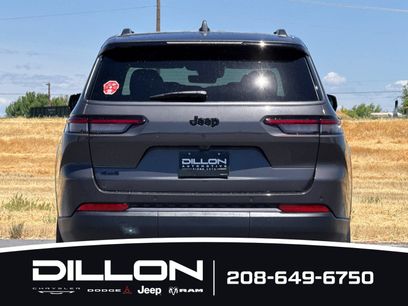 New 2026 Jeep Grand Cherokee L 4WD