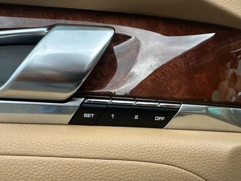 Used 2011 Porsche Panamera S image 15