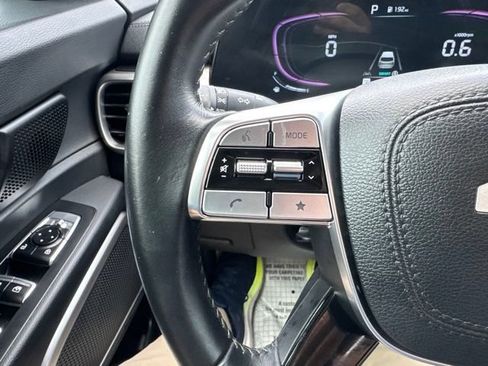 Used 2024 Kia Telluride S FWD image 25