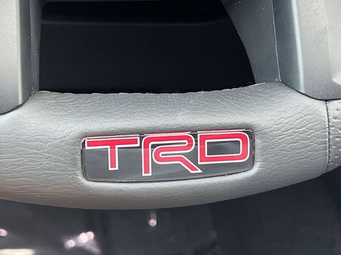 Used 2025 Toyota Tacoma TRD Pro AWD/4WD image 32